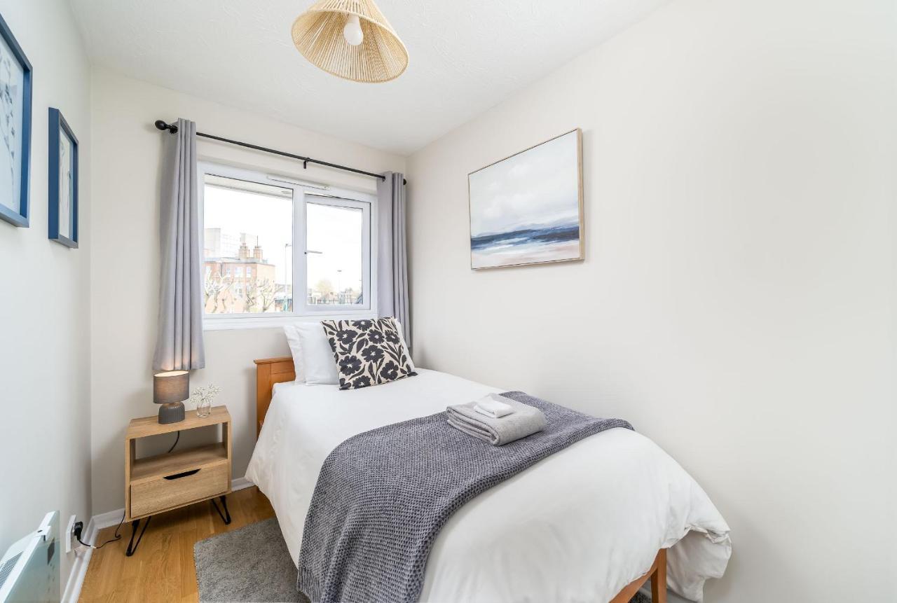 Homely And Stylish Bermondsey Apartment With Parking London Kültér fotó